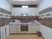 Kigali superior 2 bedroom apartment for rent in Remera - Image 4