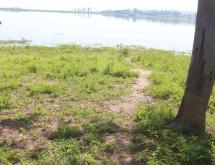 Land for sale in Bugesera near airport access on Lake - Image 1