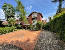 Gacuriro vision 2020 fully furnished house for rent in Kigali  - Image 1