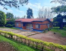 Kigali big plot for sale with an old house in Kimihurura - Image 1