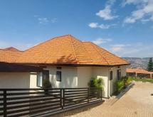 Kigali Furnished Bungalow available for rent in Rebero  - Image 3