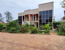 Kigali furnished apartment for rent in Niboyi - Image 2