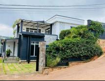 Rebero Modern House For Sale in Kigali  - Image 4