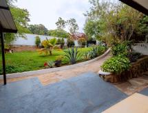 Kigali Unfurnished house available for rent in Kiyovu - Image 3