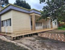 Kigali House for sale in Kiyovui - Image 1