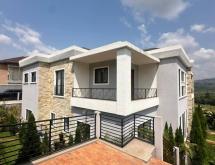 Kigali beautiful house for sale in Kanombe - Image 1