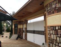 Kigali House for sale in Rebero - Image 2