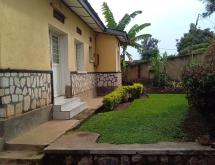 Kigali Land with an old house for sale in Remera Rukiri - Image 5
