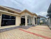 Kigali House for sale in Kicukiro Kagarama - Image 1