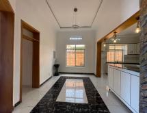 Kigali House for rent in Kanombe - Image 4