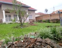 Kigali Unfurnished house for rent in Kimironko   - Image 3