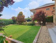 Kigali Full furnished house for rent in Gacuriro  - Image 3