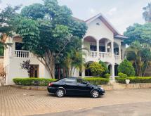 Kigali Kimihurura house for sale with big plot - Image 1