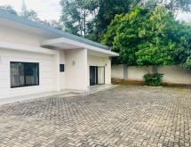 Kigali  very nice house for rent in Kiyovu - Image 2