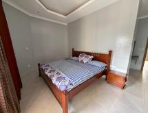 Gacuriro renoveted furnished house for rent in Kigali - Image 4