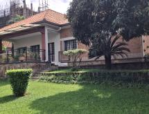 Kigali Bungalow house available for rent in Nyarutarama  - Image 2