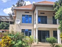 Kigali Fully furnished house available for rent at Kimihurura  - Image 1