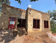 Kigali land with unfinished house for sale in Jabana  - Image 2