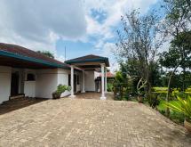Beautiful pool house available for rent in Kacyiru near the Embassy of the United States in Rwanda. - Image 2