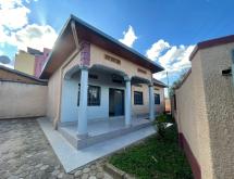 Kigali House For rent in Kicukiro Sonatube - Image 1
