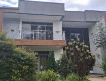 Kigali Family villa available for rent in Kiyovu near National Bank of Rwanda  - Image 2