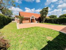 Gacuriro vision 2020 unfurnished house for rent in Kigali - Image 1