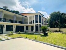 Kigali Pool house available for rent in Kiyovu  - Image 1