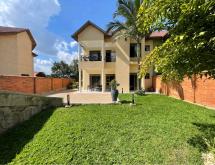 Kigali Beautiful Fully furnished house for rent located in Gacuriro - Image 5
