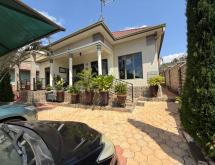 Kigali Rwanda house for rent in Kagarama Muyange  - Image 1