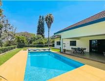 Kigali Pool house available for rent in Kiyovu  - Image 2