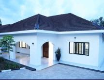 Kigali Well renovated Bungalow available for rent in Nyarutarama  - Image 1