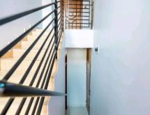 Kigali Fully furnished Cozy 2-Bedroom Apartment for Rent in Rebero - Image 5
