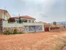 Kigali house for sale in Karembure - Image 1
