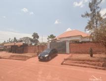 Kigali Large 1,607 sqm Plot with Rental House for Sale in Kicukiro – Prime Development Opportunity - Image 1