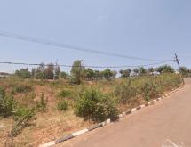 Kigali Prime 2,633 sqm Plot for Sale in Kicukiro – Main Road | R4 High-Density Zoning - Image 1