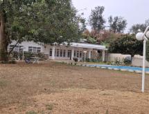 Kigali unfurnished house Bungalow available for rent in Kimihurura  - Image 4
