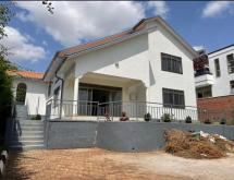 Gacuriro unfurnished house for rent in Kigali  - Image 1