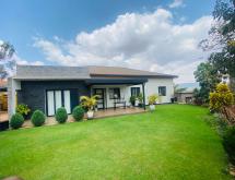 Kigali furnished house for rent in Sonatube near Ejoheza - Image 1