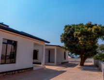 Kigali Elegant Fully Furnished 2-Bedroom Apartment for Rent in Kiyovu, Nyarugenge - Image 2
