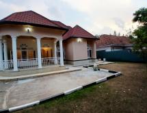 Kigali Unfurnished 5-Bedroom House for Rent in Kibagabaga - Image 2