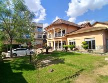 Kigali Prime Residential Plot for Sale with a house in Nyarutarama – near RDB  - Image 2