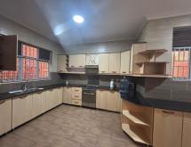 Kigali House for rent in Rebero - Image 4