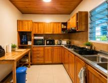 Kigali Fully furnished house available for rent in Kiyovu - Image 4