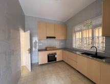 Kigali House for rent in Kanombe - Image 3