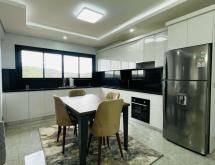 Kigali Luxury 2-bedroom apartment with gym and swimming pools for rent in Kiyovu - Image 4